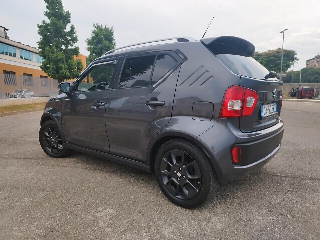 Suzuki Ignis 1.2 Hybrid Top - km 28500