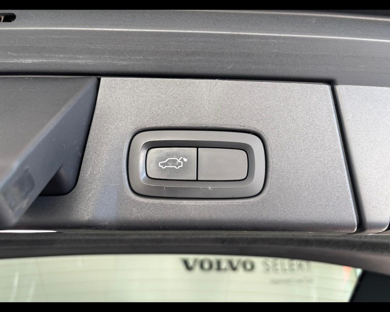VOLVO V90 D3 BUSINESS PLUS AUTO