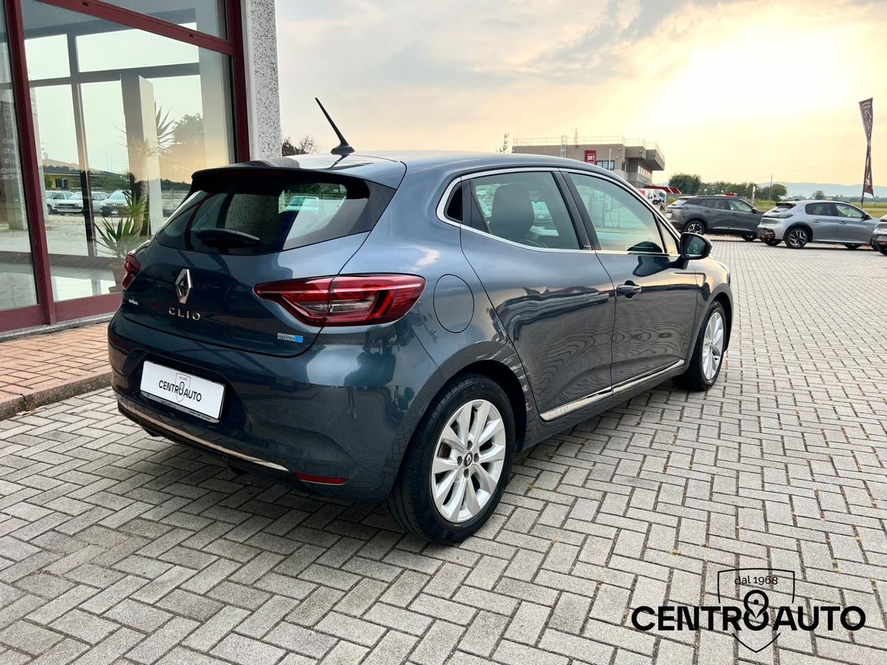 Renault Clio Hybrid E-Tech 140 CV 5 porte E-Tech