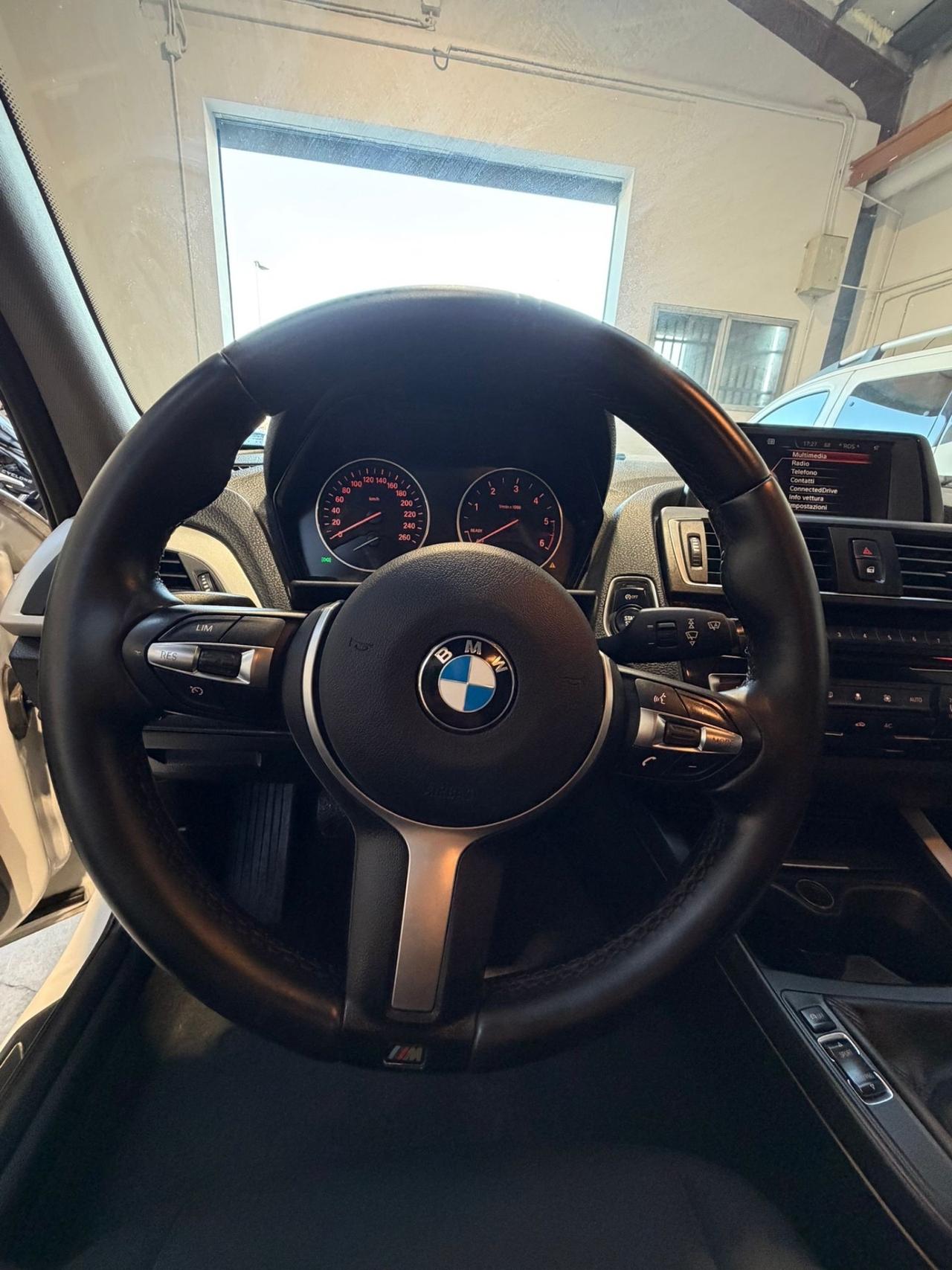 Bmw 116 116d 5p. Msport