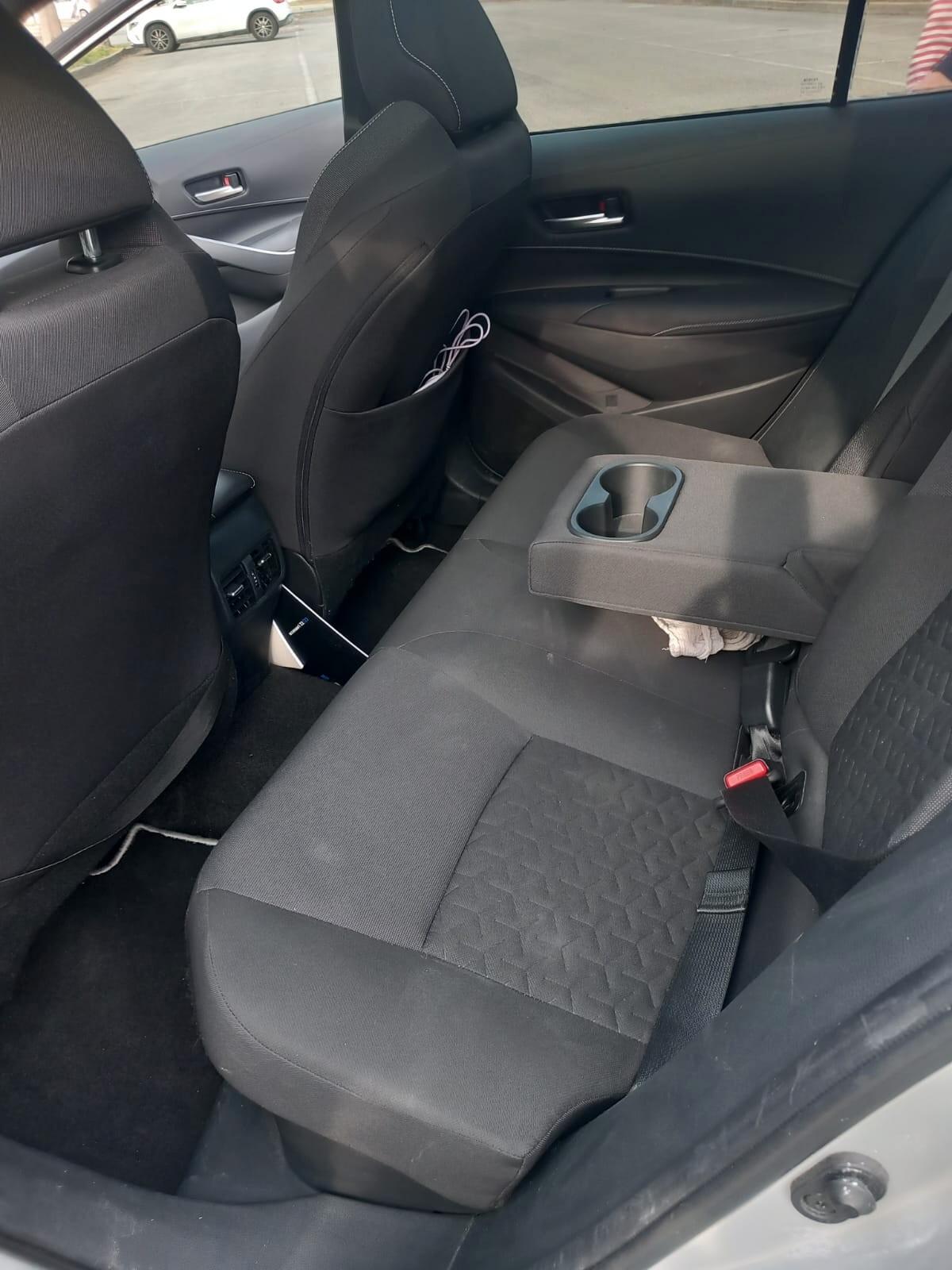 Toyota Corolla Sw Touring Sports 2.0h Lounge cvt