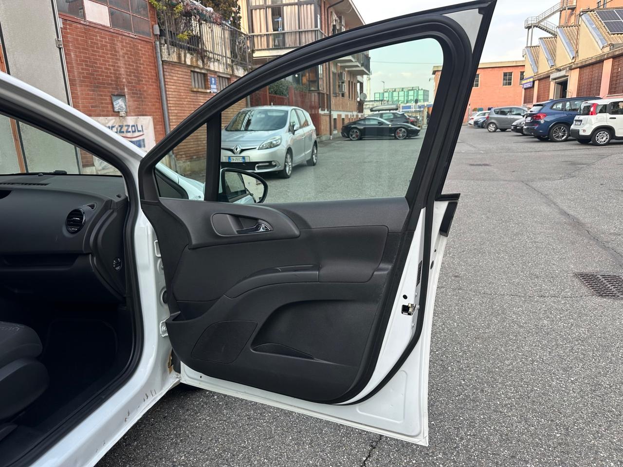 Opel Meriva 1.4 Turbo 120CV GPL della casa euro 6