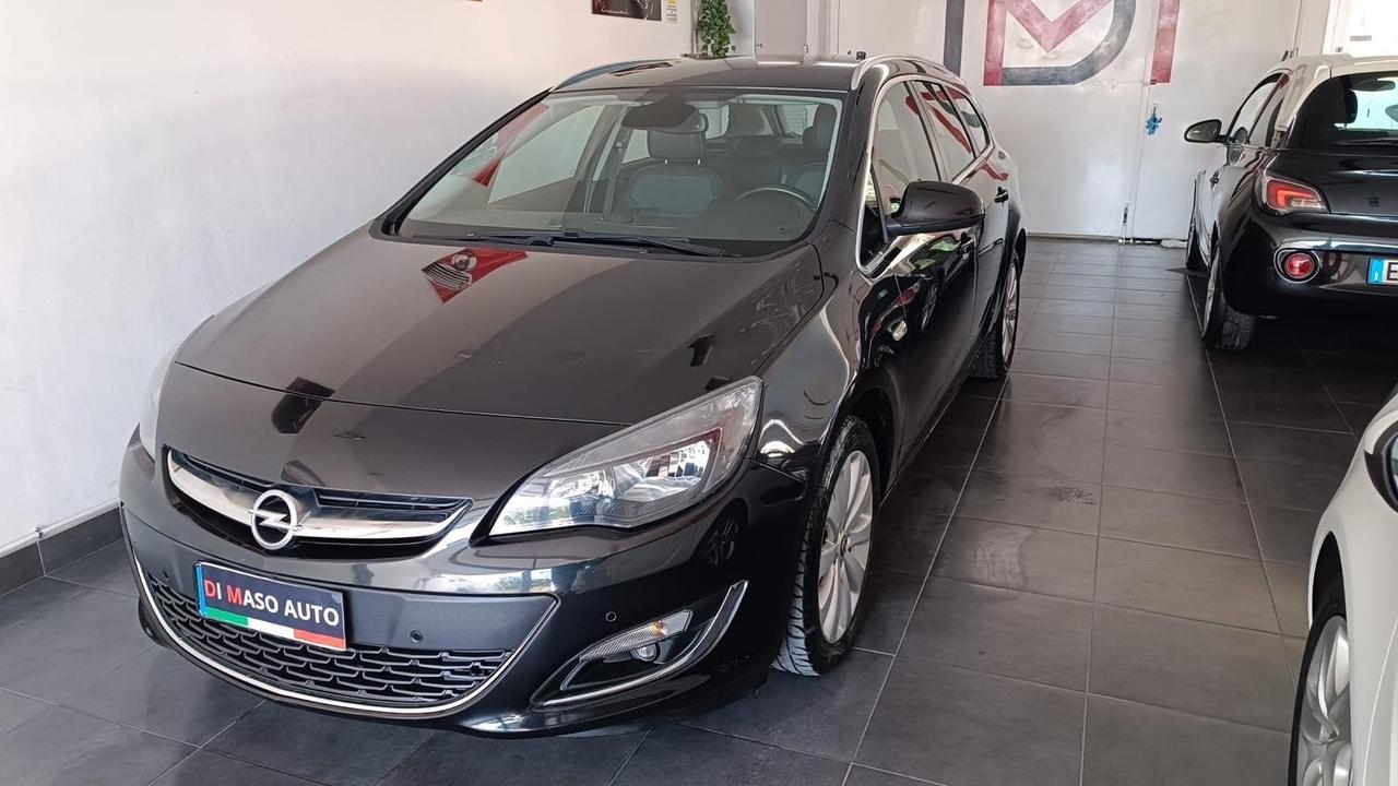 Opel Astra 1.4 Turbo 140CV Sports Tourer GPL Tech Elective