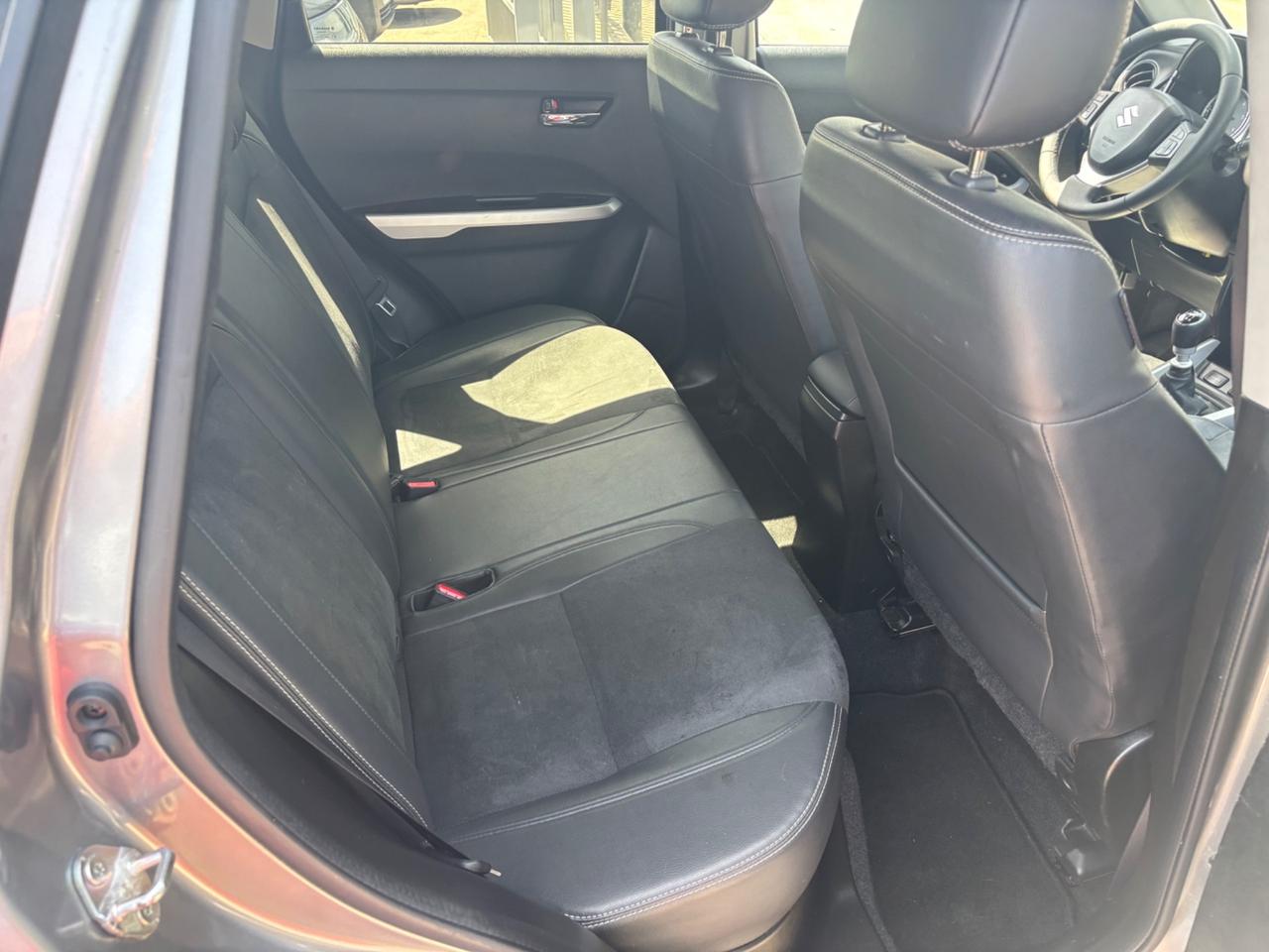 Suzuki Vitara 1.6 DDiS V-Top