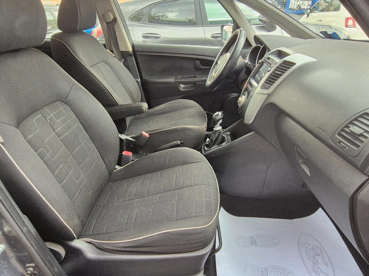 Kia Venga Lumited 1.4DIESEL EURO 5