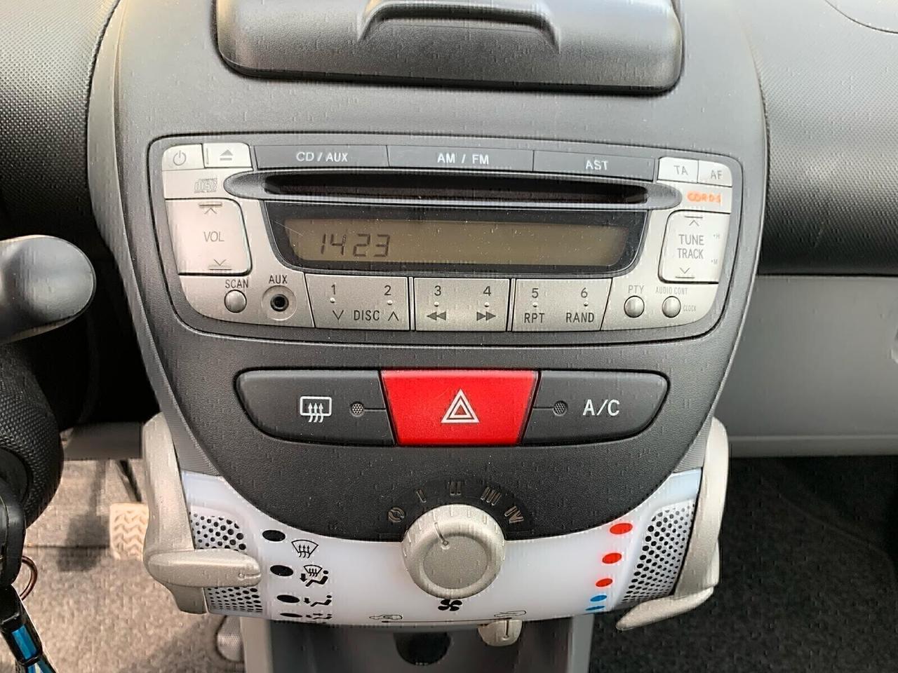 Toyota Aygo 1.0 NEO-PAT unico-propr 66.500km