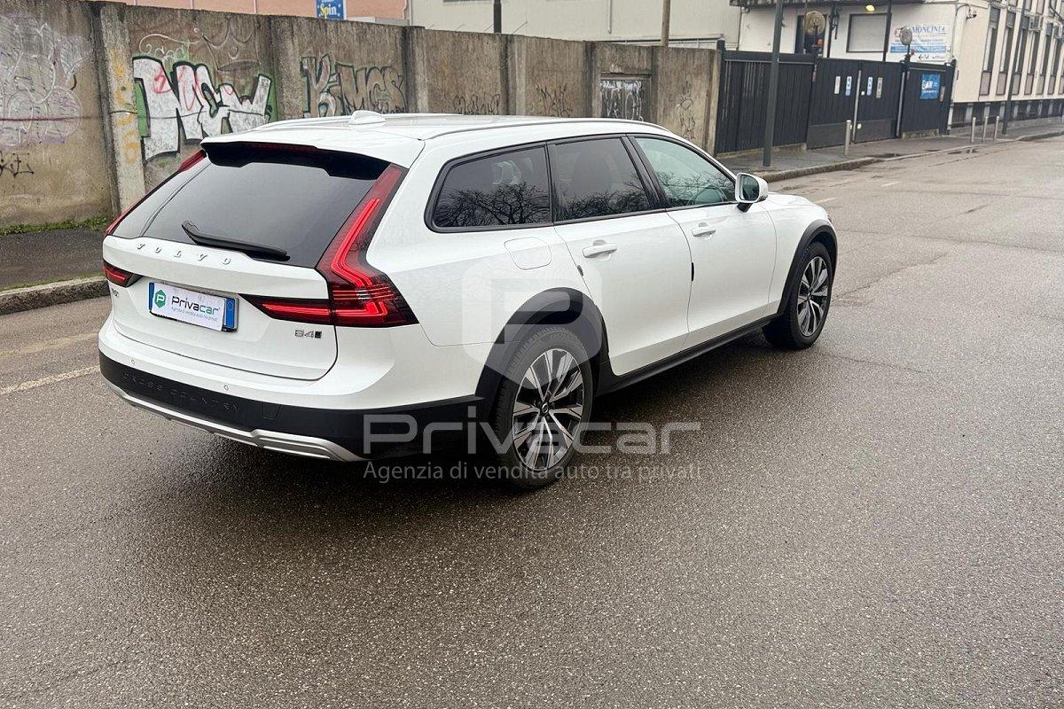 VOLVO V90 Cross Country B4 (d) AWD automatico Plus