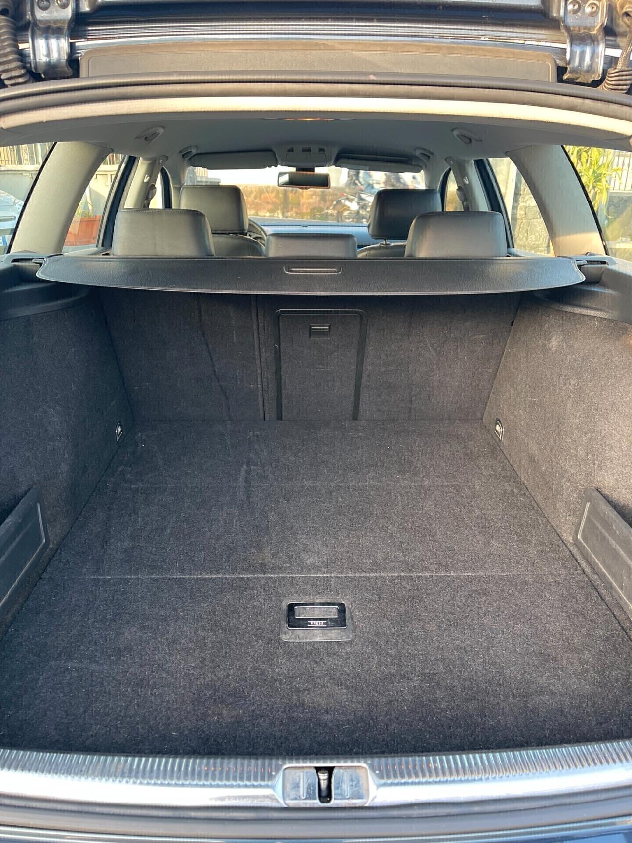 Volkswagen Passat 2.0 TDI 140cv Full Optional