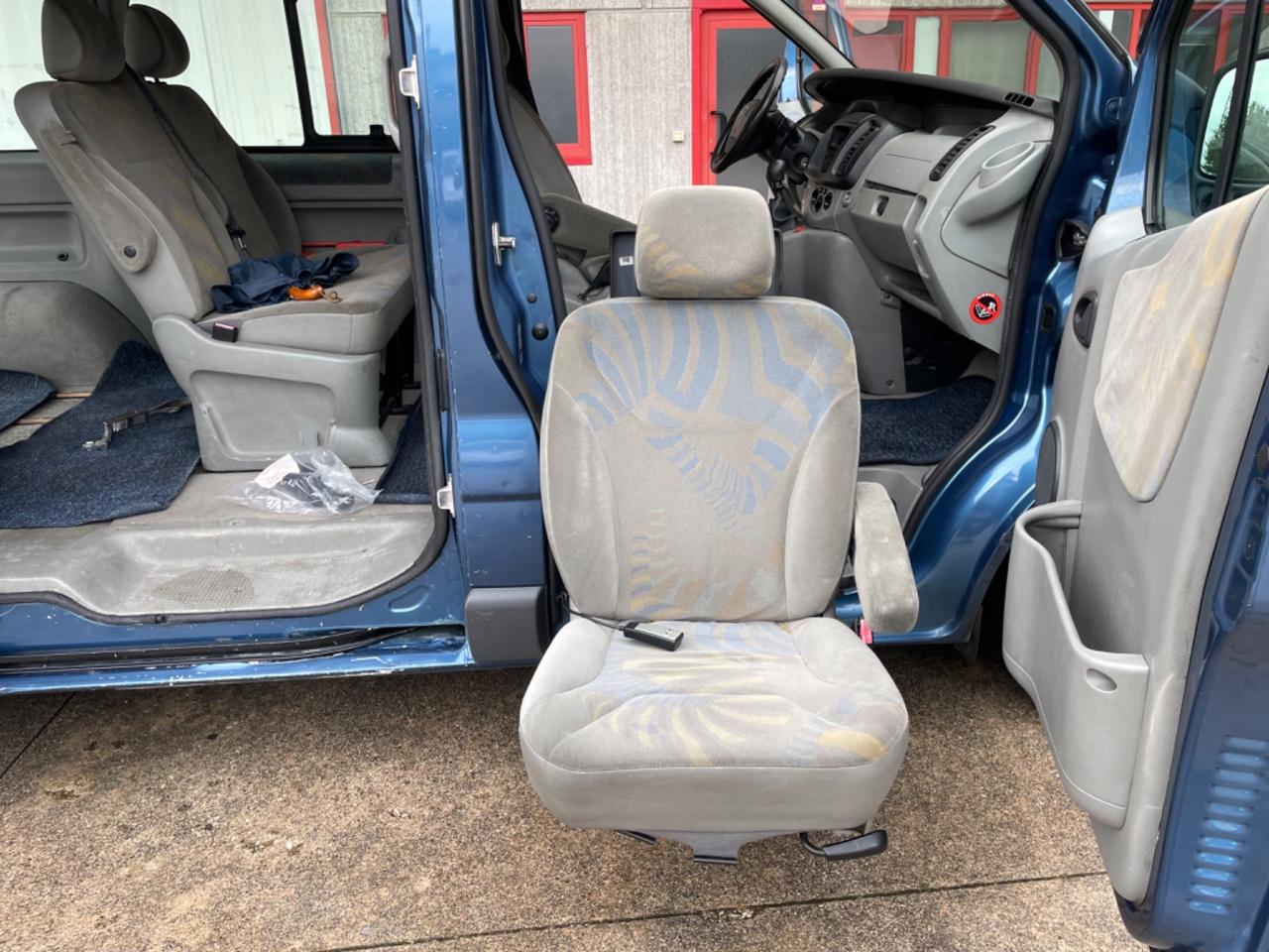 Renault Trafic T29 2.0 dCi/115 PL-TN Passenger Disabili