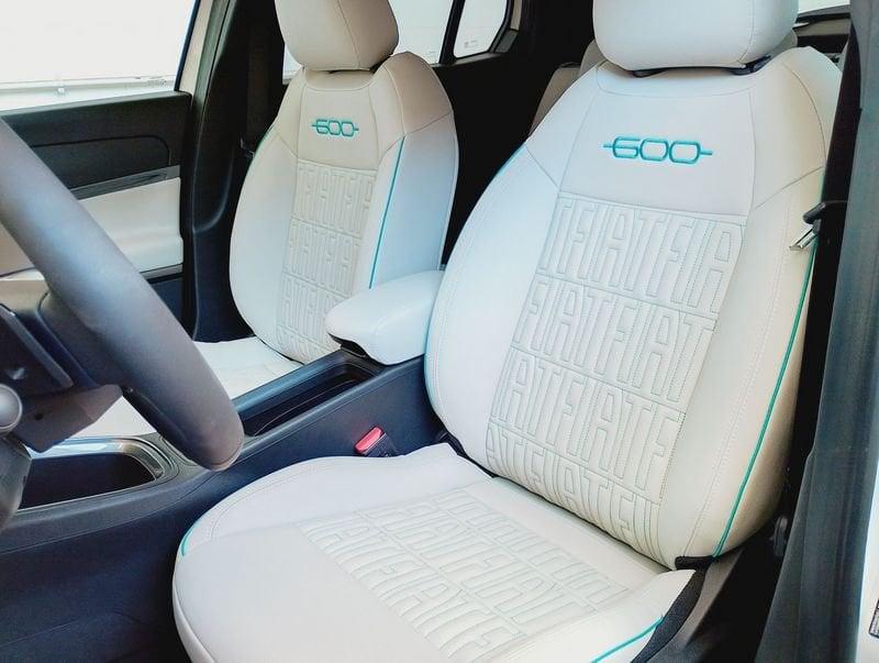 FIAT 600 Hybrid 110 CV DCT MHEV La Prima Tua da 269,00 al mese