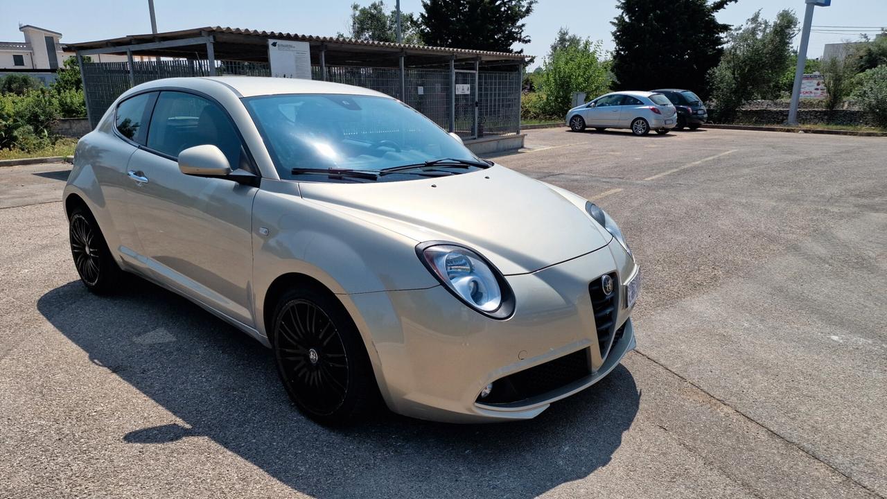 Alfa Romeo MiTo 1.3 JTDm-2 95 CV S&S Distinctive