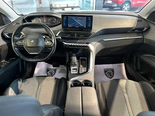 Peugeot 3008 BlueHDi 130 S&S EAT8 Allure