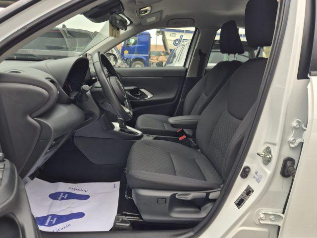 TOYOTA Yaris Cross 1.5 Hybrid 115 CV 5p.E-CVT ACTIVE