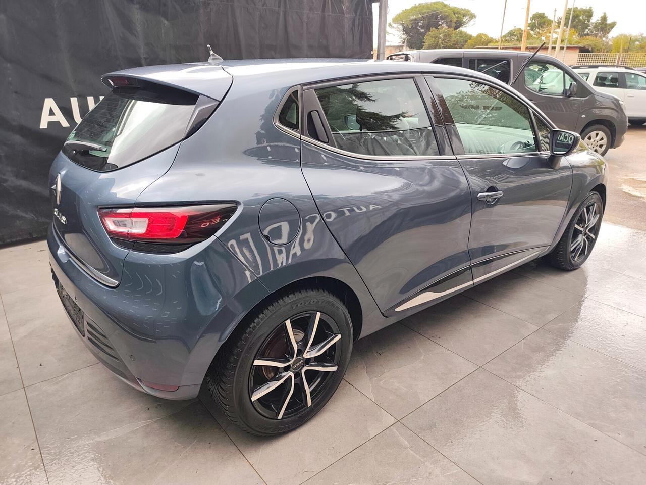 Renault Clio 1.5 dCi 90 CV Moschino