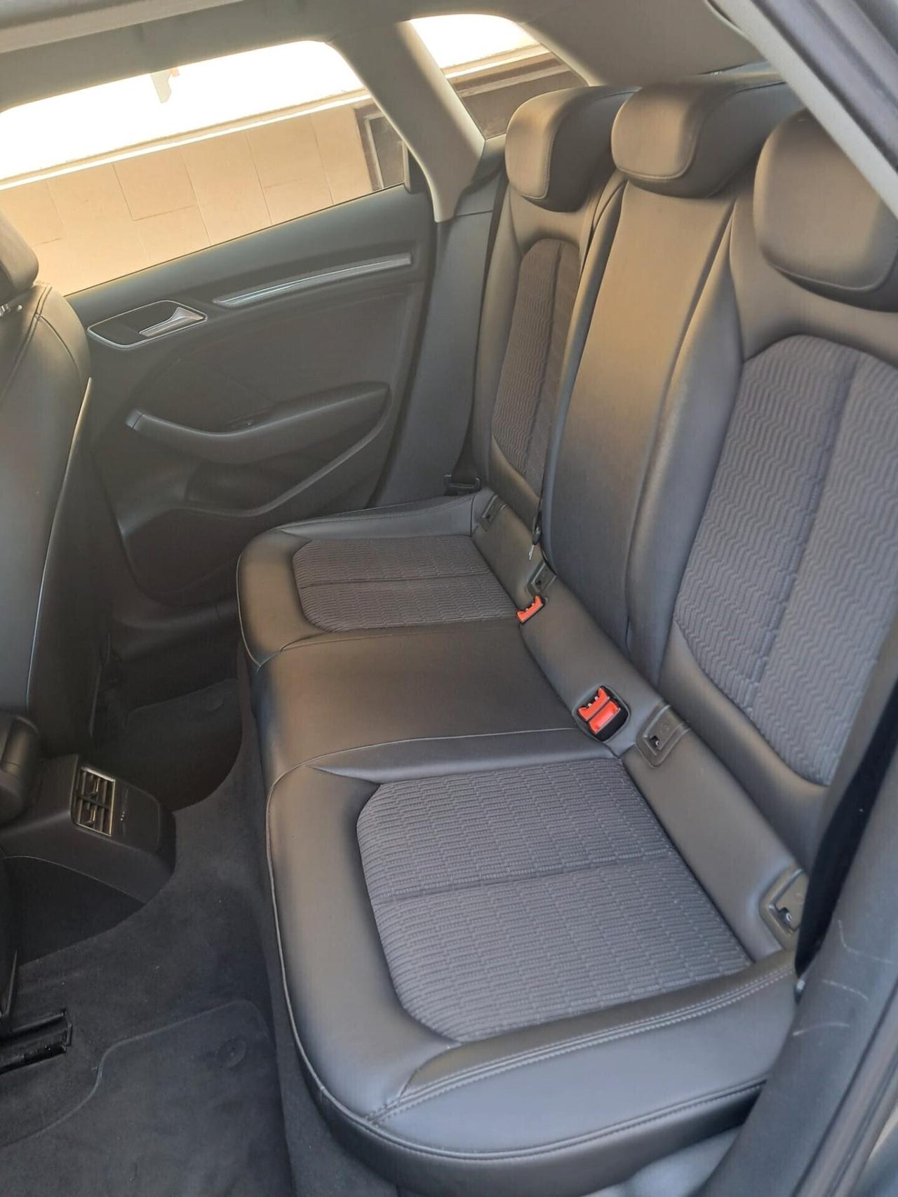 Audi A3 2.0 TDI 150Cv clean diesel quattro edition Sportback