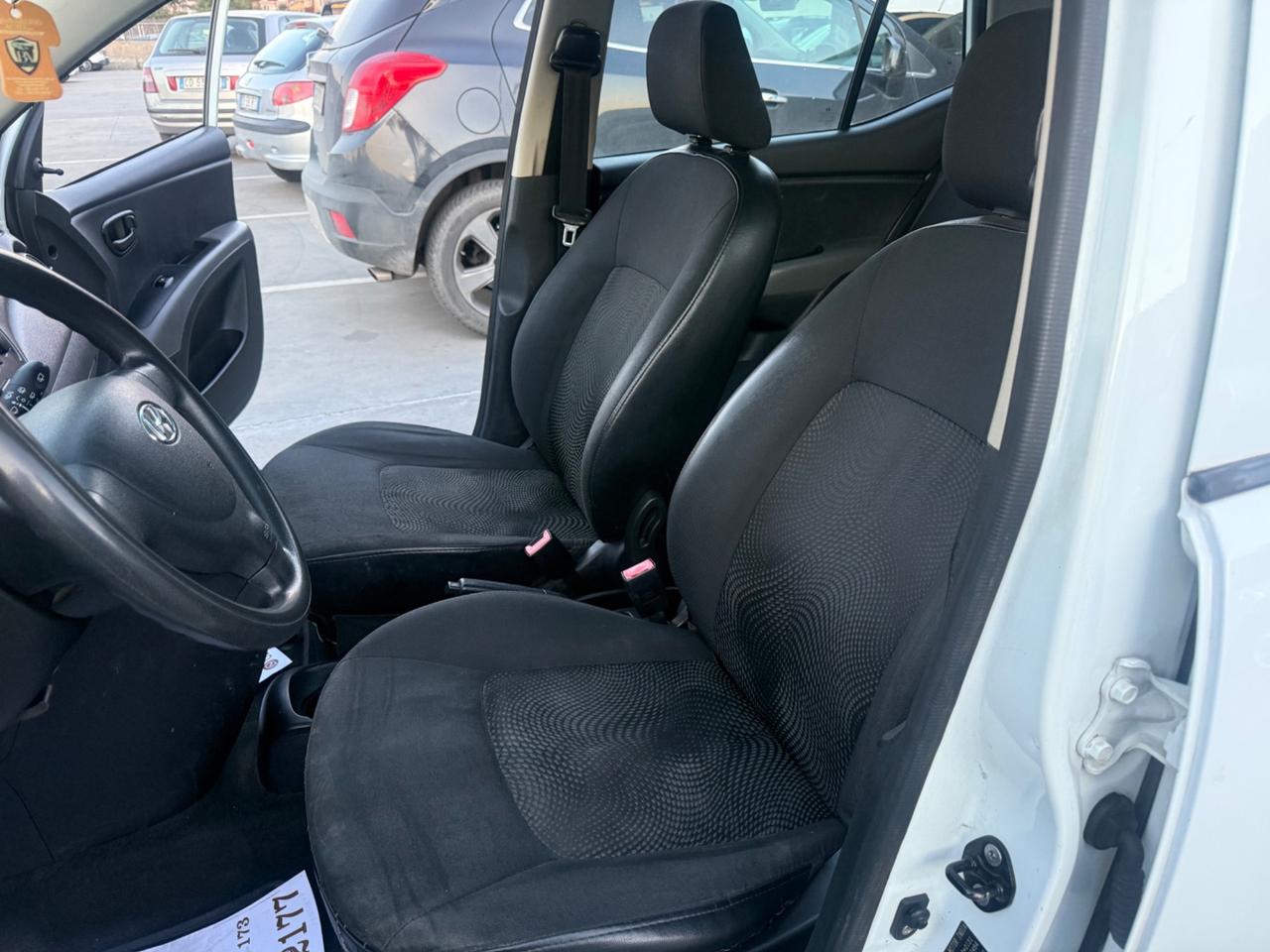 Hyundai i10 1.1 benzina 2011