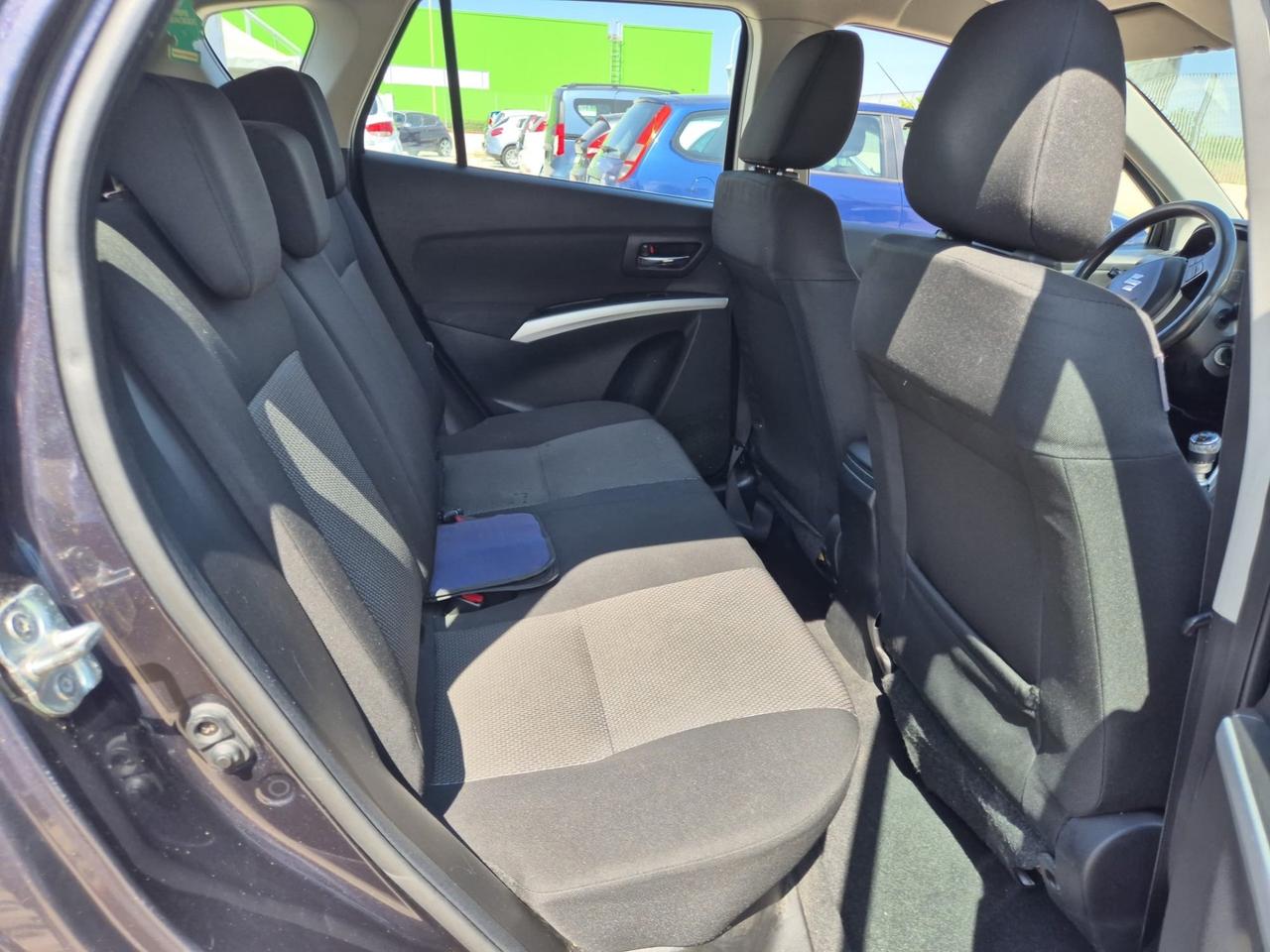 Suzuki S-Cross 1.6 DDiS Top