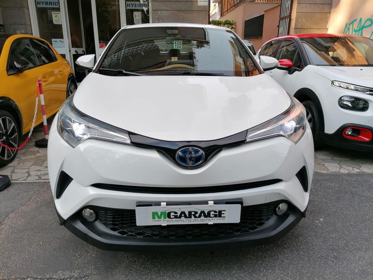 Toyota C-HR 1.8 Hybrid E-CVT Business