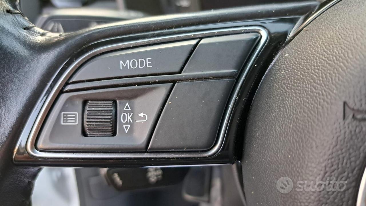 Audi A1 1.0 95 cv-CERCHI 17"/VIRTUAL COCKPIT