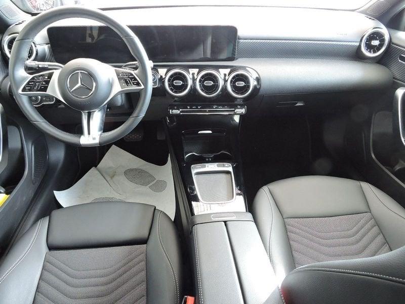 Mercedes-Benz Classe A A 180 Automatic Advanced Progressive Mild-Hybrid