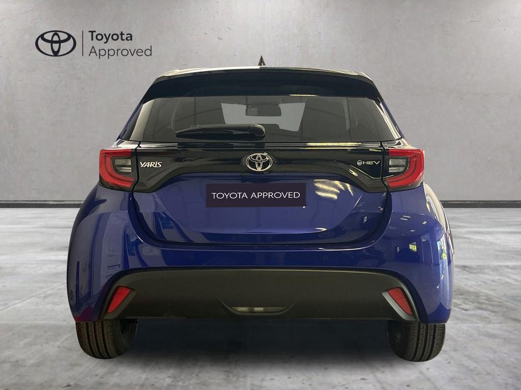 Toyota Yaris 1.5 hybrid Trend