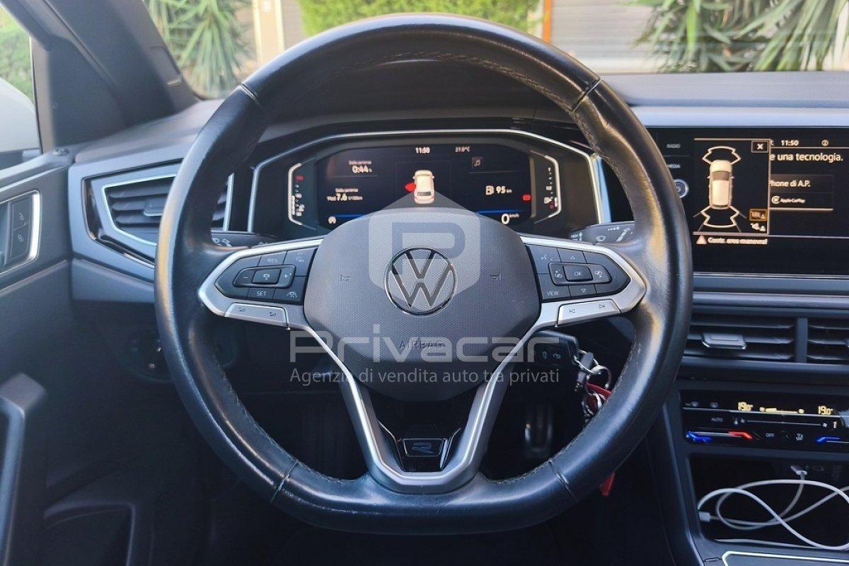 VOLKSWAGEN Polo 1.0 TSI R-Line