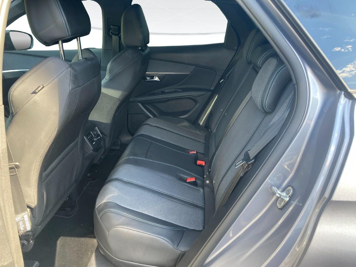 PEUGEOT 3008 1.6 hybrid4 phev Allure Pack 300cv e-eat