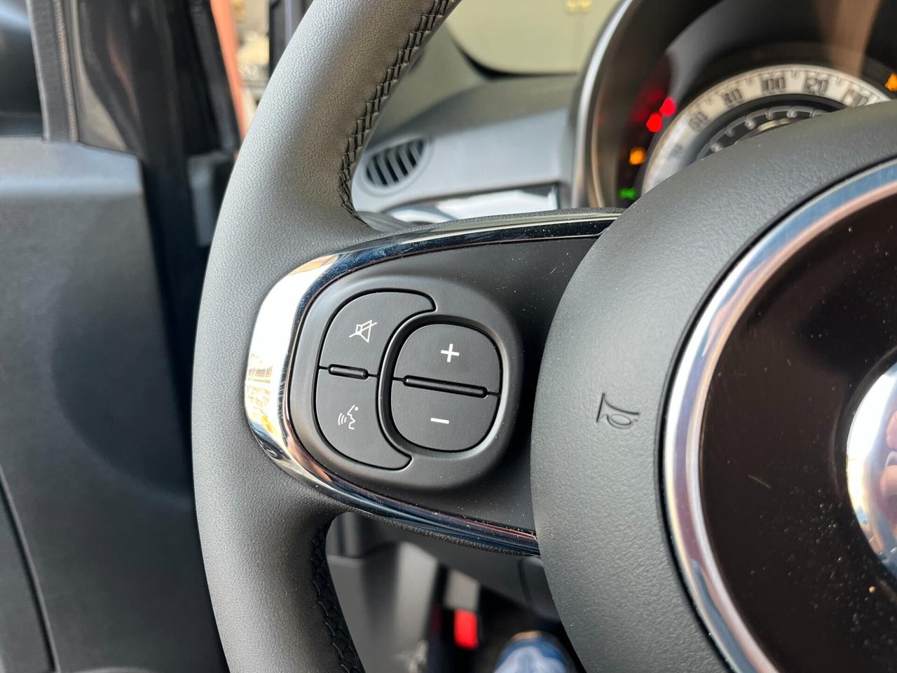 Fiat 500 CABRIO 1.0cc HYBRID 70cv - PARI AL NUOVO