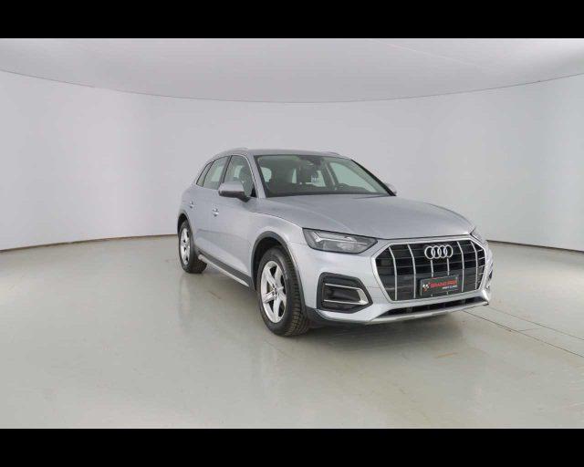 AUDI Q5 35 TDI S tronic Business Advanced
