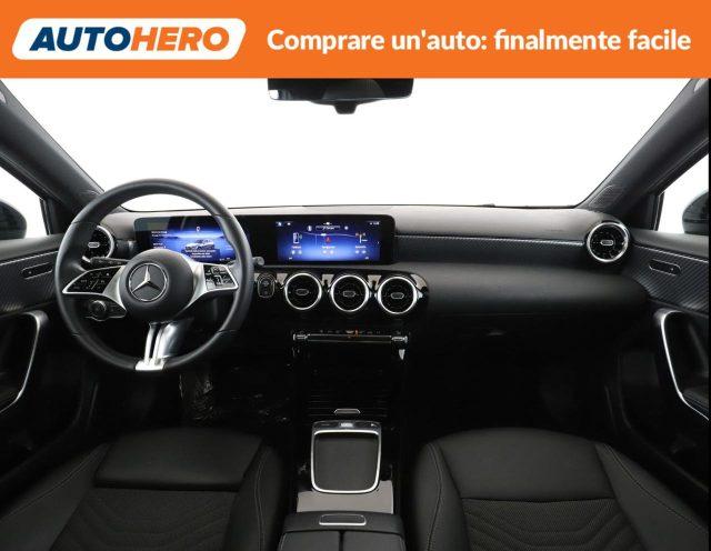 MERCEDES-BENZ A 180 Automatic Progressive Advanced