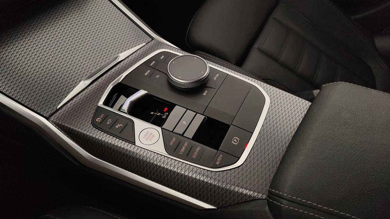 BMW Serie 3 G21 2022 Touring - 320d Touring mhev 48V xdrive MSport Pro auto