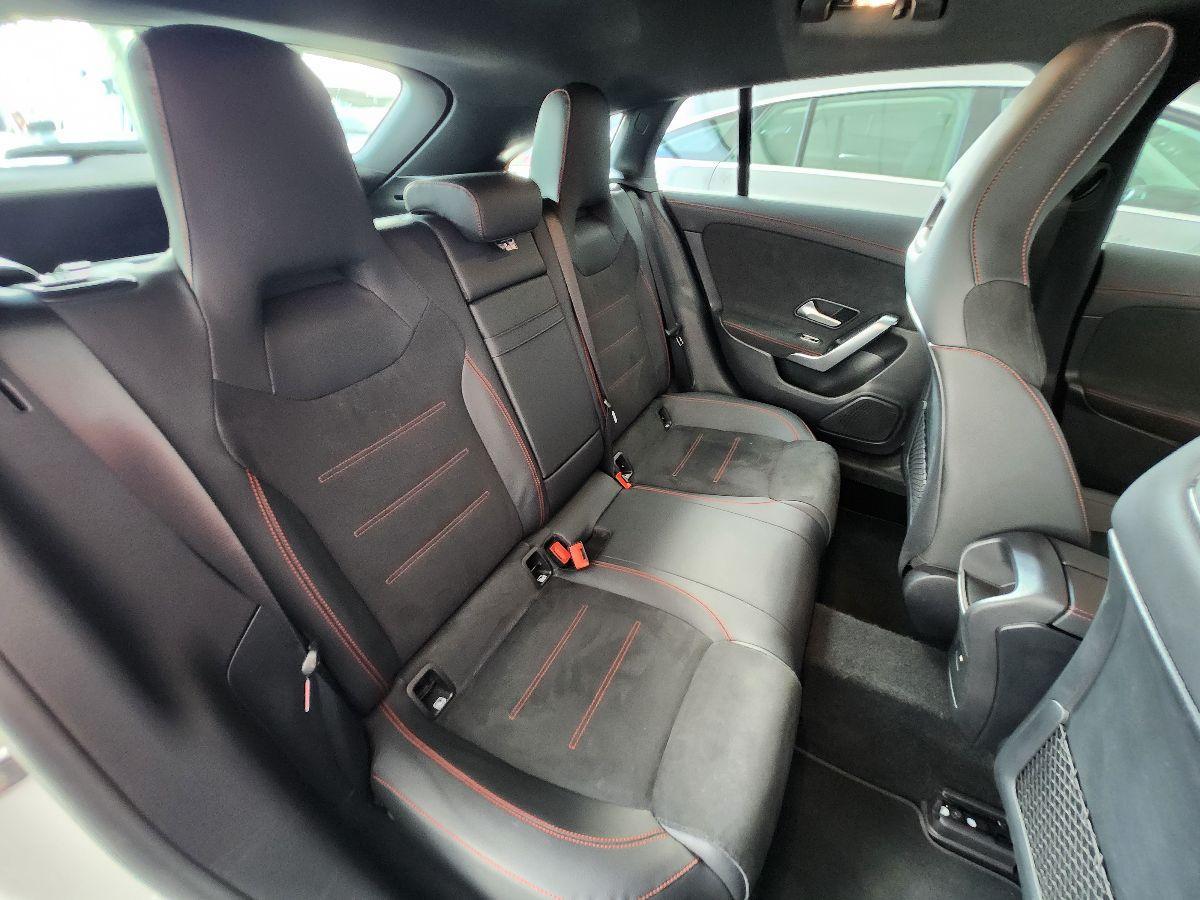 MERCEDES Classe CLA 180 Aut. Shooting Brake Premium AMG