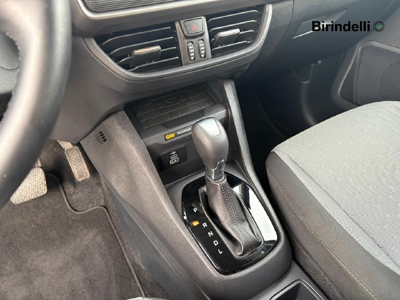 FORD Tourneo Courier 2ªs - Tourneo Courier 1.0 EcoBoost Powershift Titanium