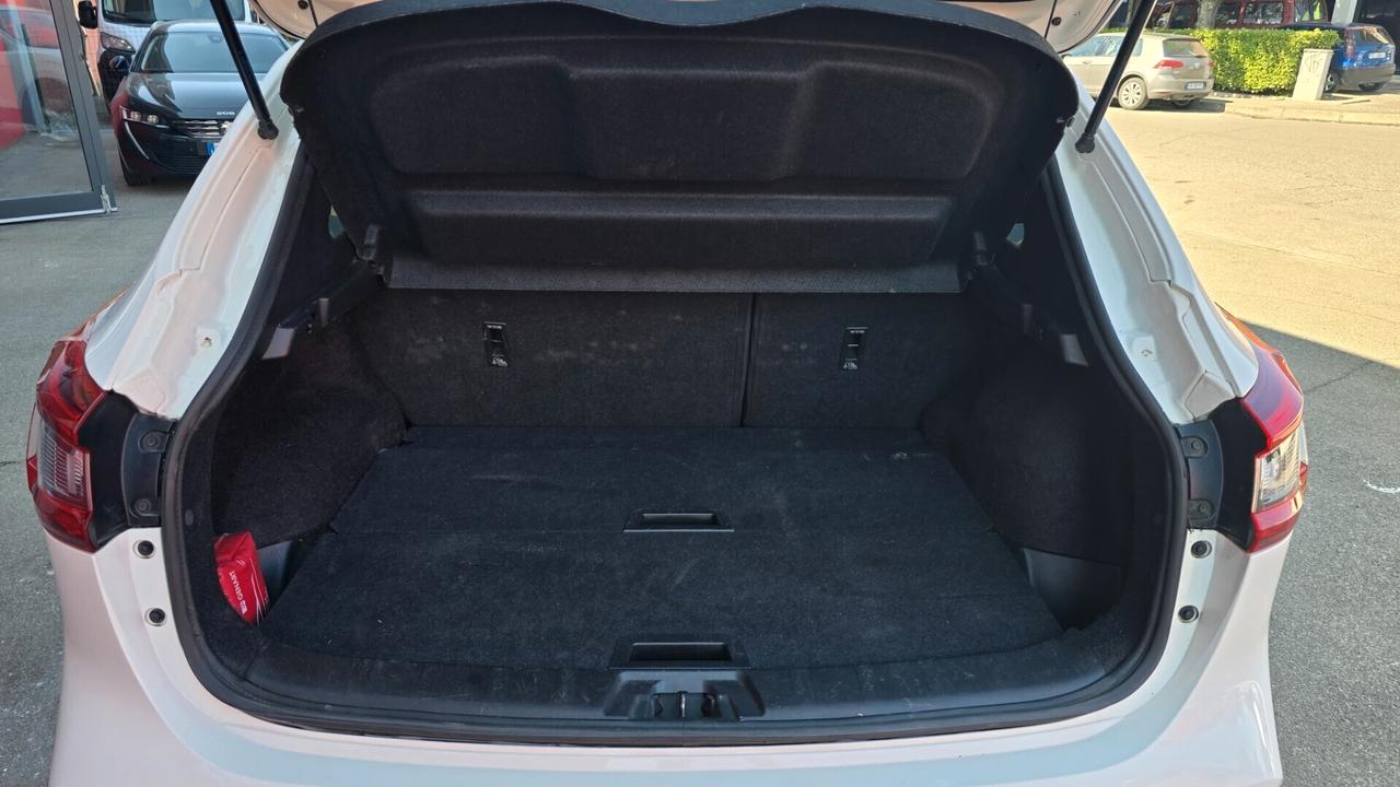 NISSAN QASHQAI 1.7 DCI 4WD CVT TEKNA 150CV