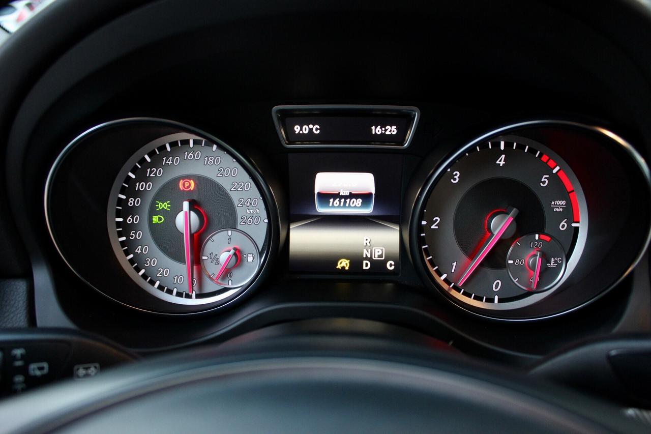 Mercedes-benz GLA 200 d Automatic Sport RETROCAMERA CRUISE CONTROL CLIMA AUTO