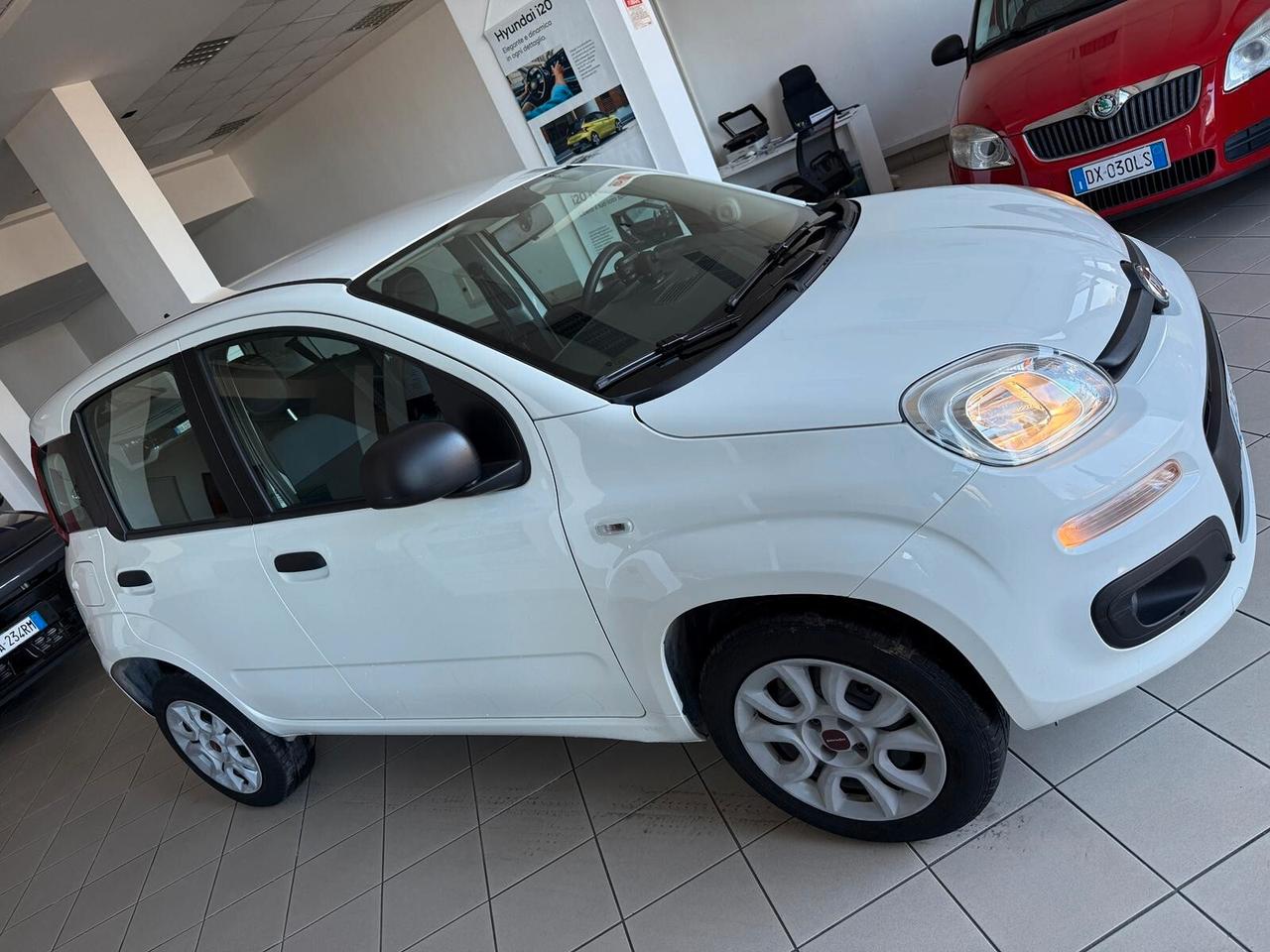 Fiat Panda 0.9 TwinAir Turbo Natural Power Lounge