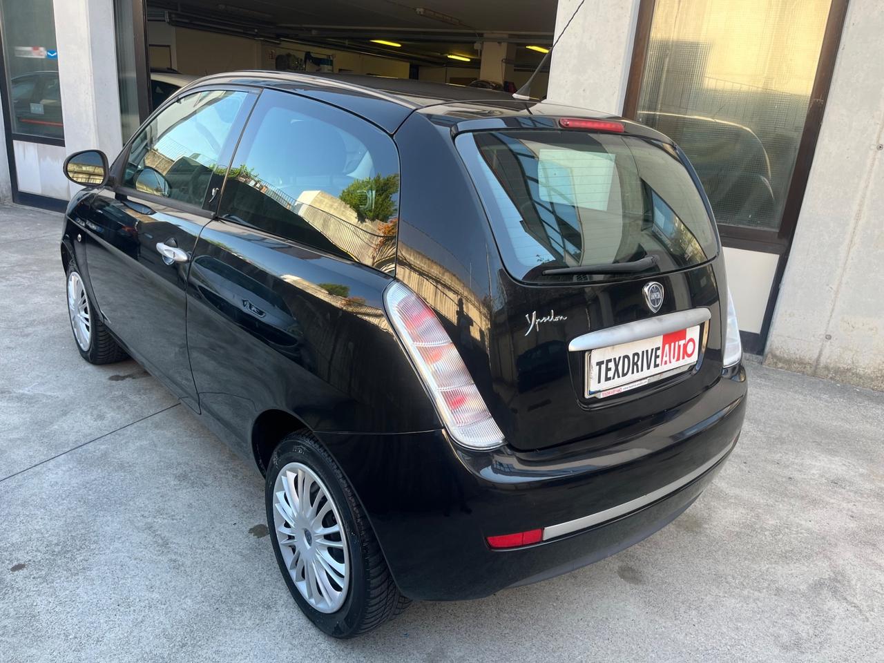 Lancia Ypsilon 1.3 MJT 75 CV Elle