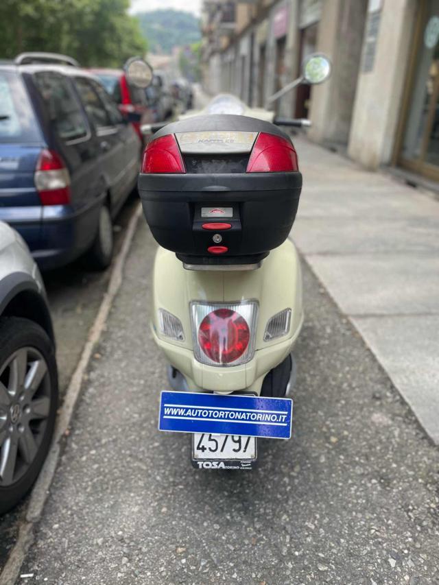 PIAGGIO Vespa 200 E L