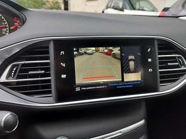 Peugeot 308 1.5 BlueHDI Allure 130 EAT8