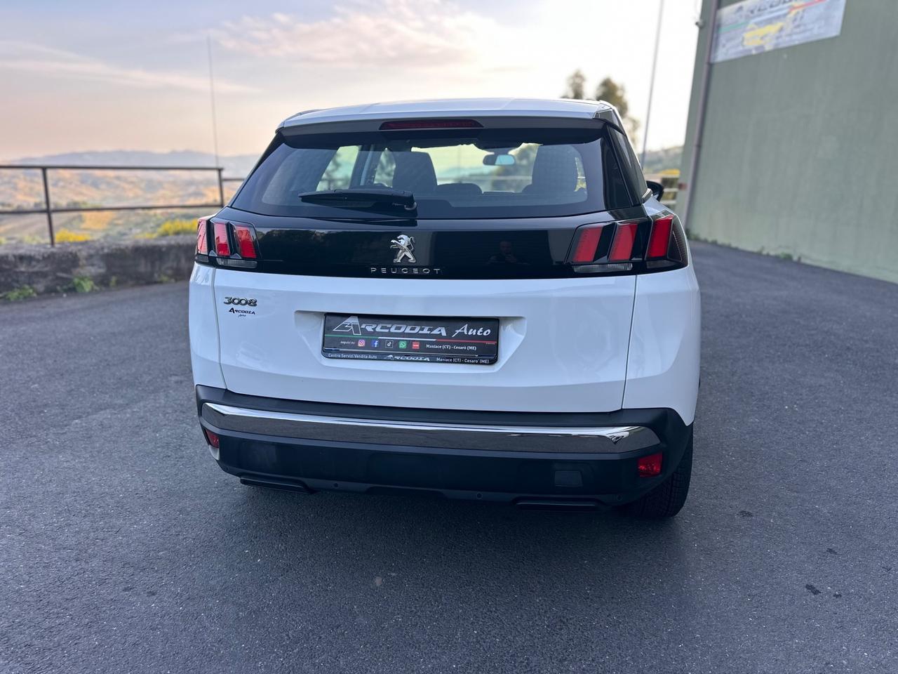 Peugeot 3008 BlueHDi 130 S&S Allure