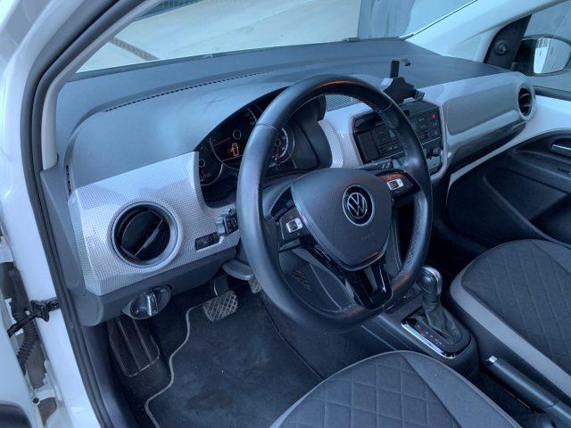 VOLKSWAGEN e-up! move up! Camera Bluetooth DAB+ **Neopatentati**