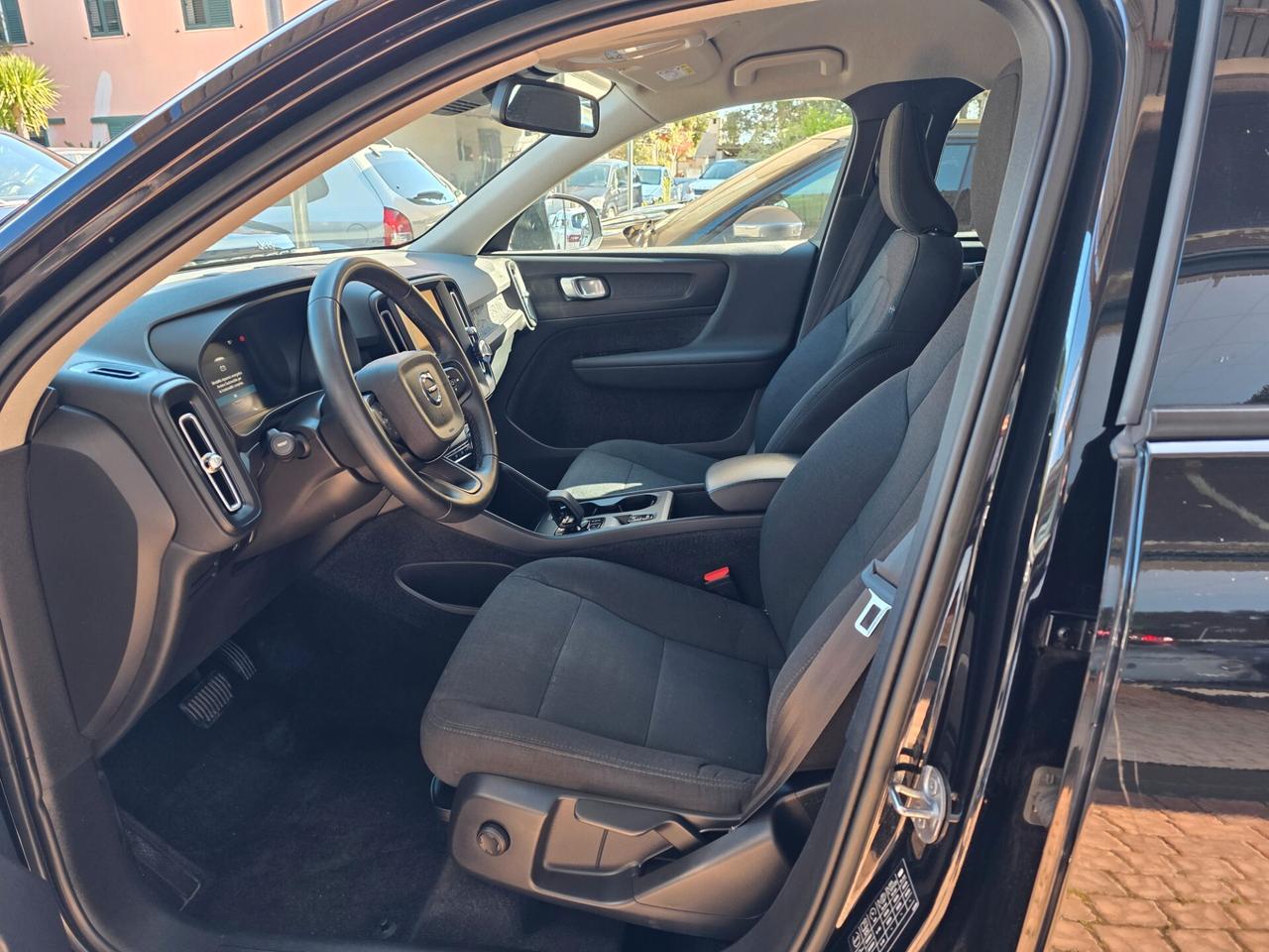 Volvo XC40 B3 automatico Core