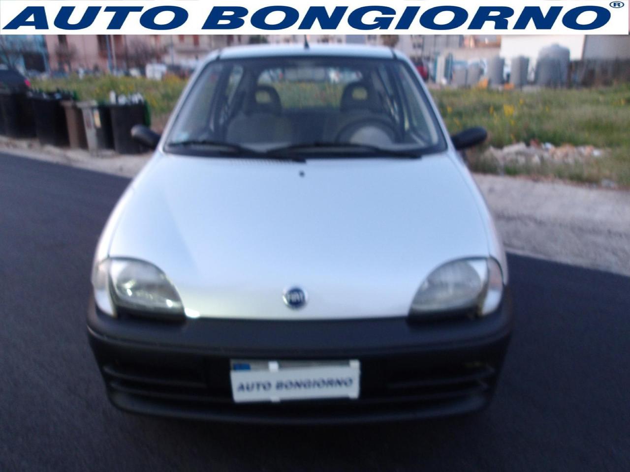 Fiat 600 1.1 Active (class)