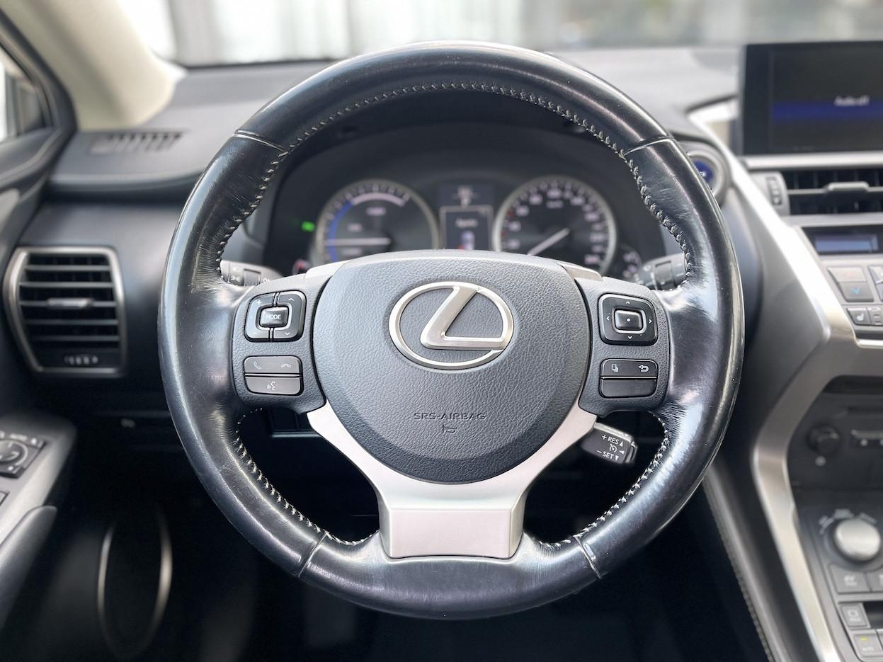 Lexus NX 300h 2.5 Hybrid 155CV E6 Automatica - 2017