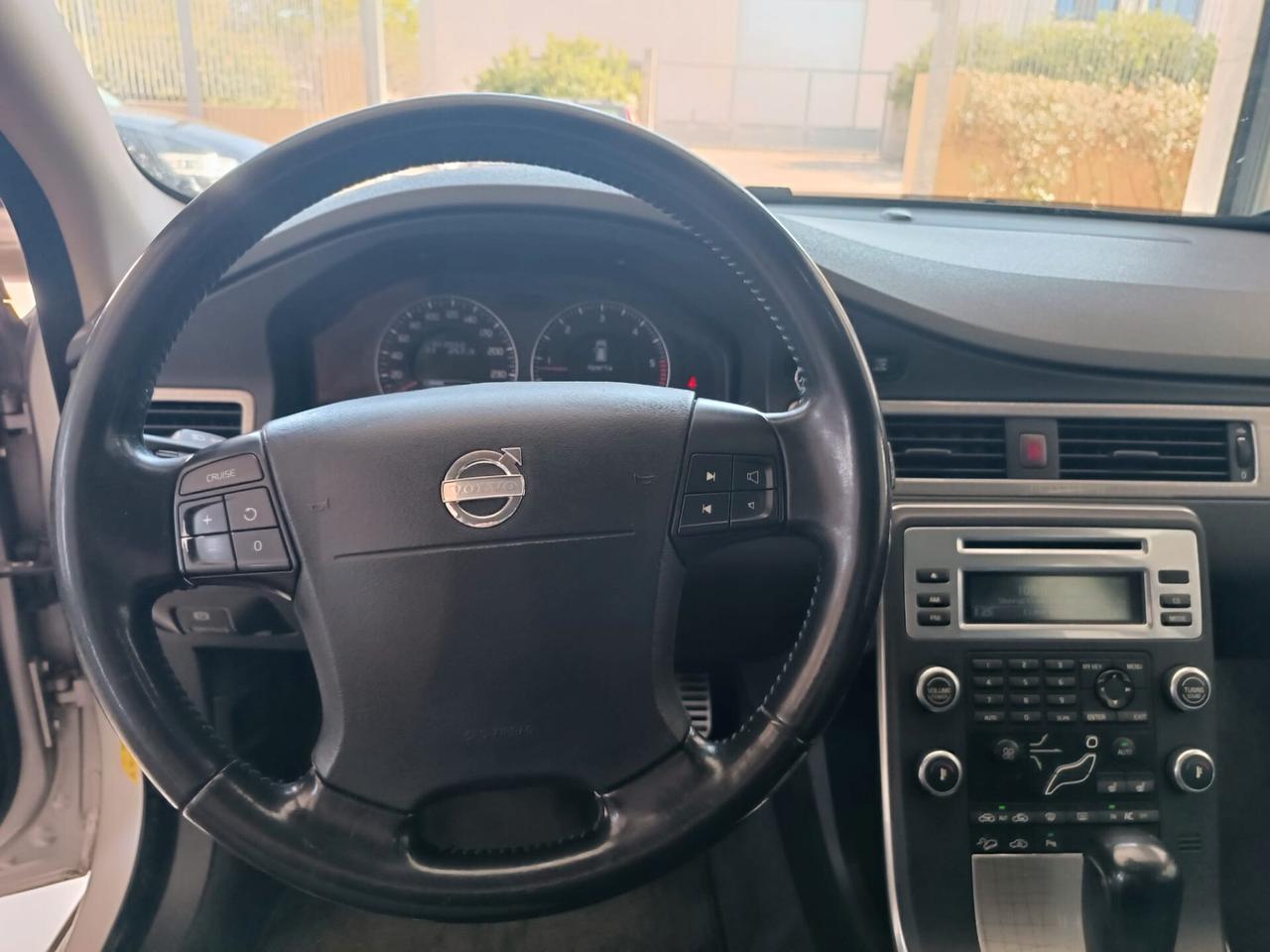 Volvo XC 70 XC70 D5 AWD Summum