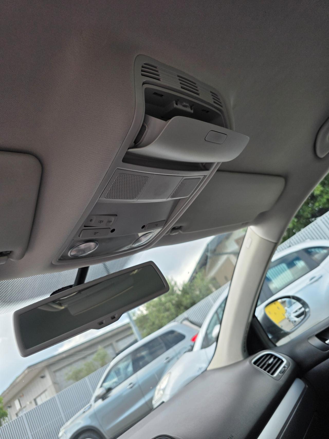 Volkswagen Golf Variant 2.0 TDI 140CV perfetta e garantita