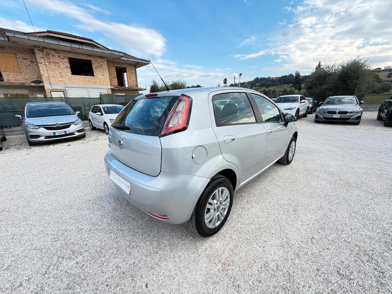 Fiat Punto 1.4 8V 5 porte 77 cv Natural Power Lounge 234.480 km