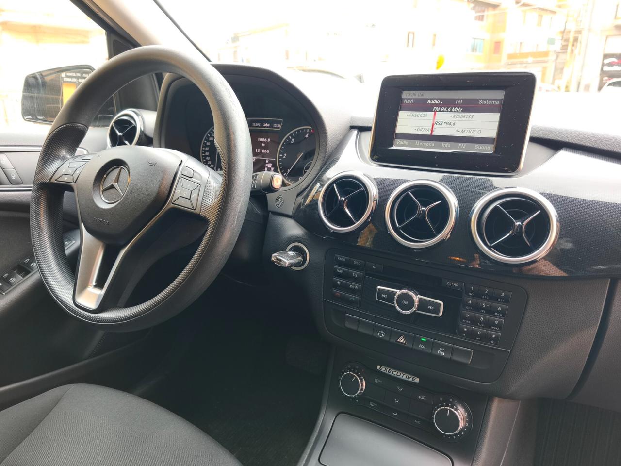 Mercedes-Benz B 180 cdi POCHI KM PROMO COMPRESO PASSAGGIO
