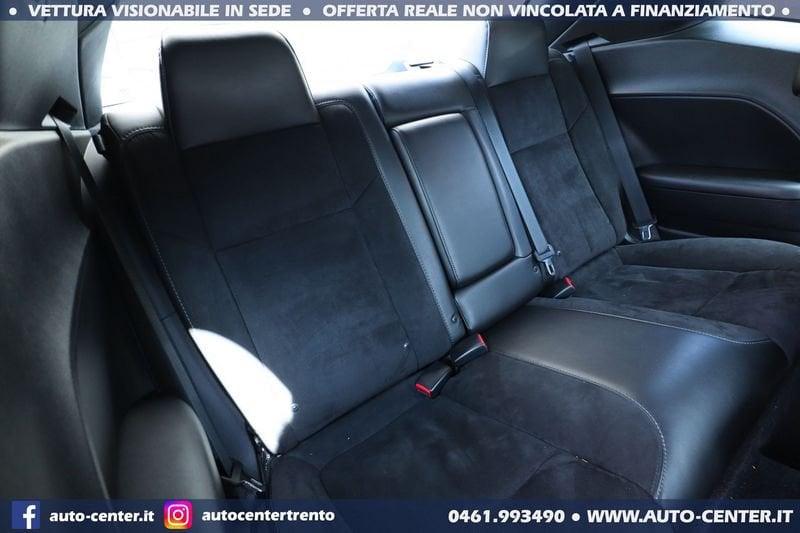 Dodge Challenger 3.6 V6 AT8 SXT *EUROPEA