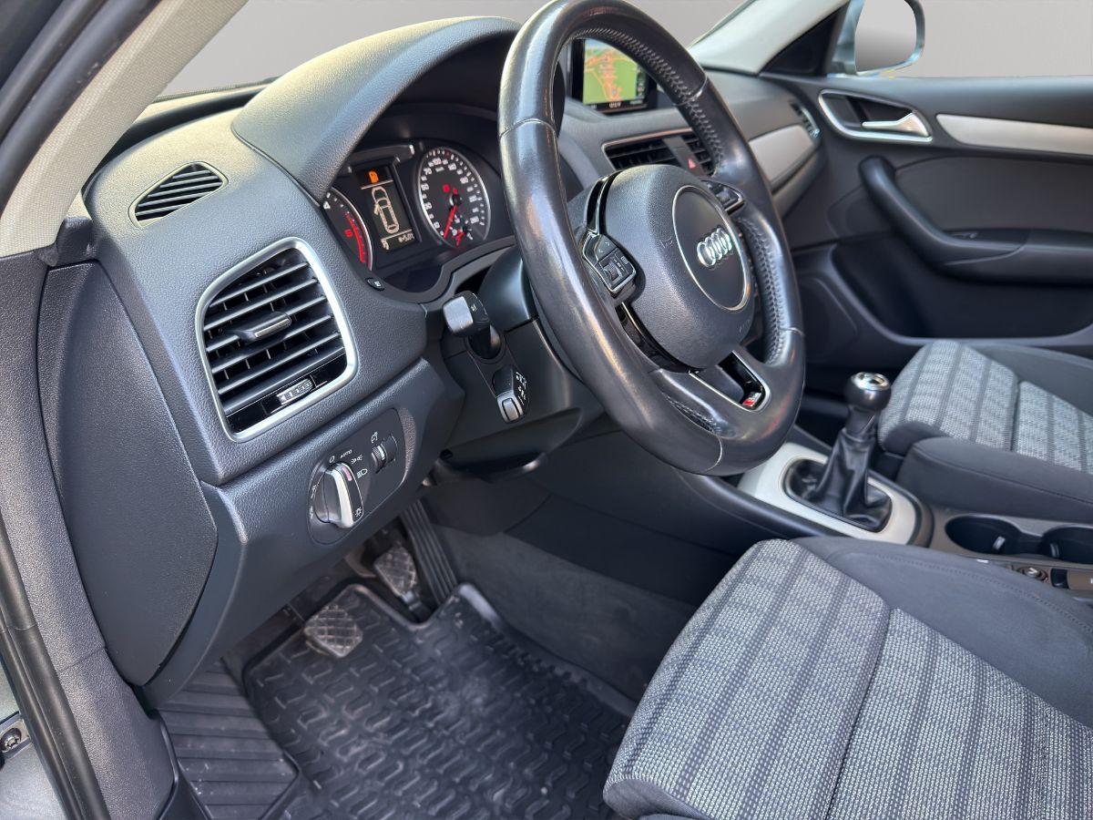 AUDI - Q3 - 2.0 TDI 150 CV Sport S LINE